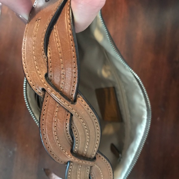 EUC classic coach purse - Picture 5 of 6